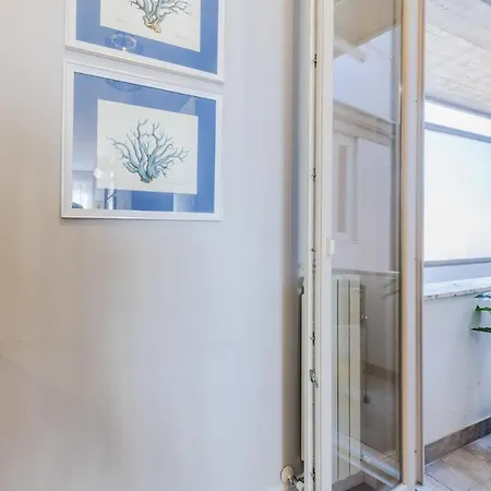 Apartment Appartmento Fronte Mare Con Garage Esclusivo