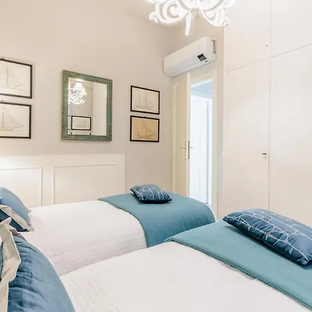 Appartmento Fronte Mare Con Garage Esclusivo