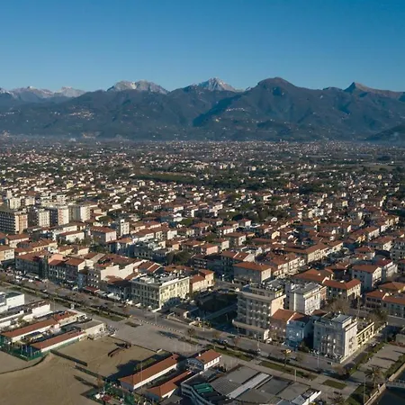 Апартаменты Toscana Versilia Fronte Con Garage Privato
